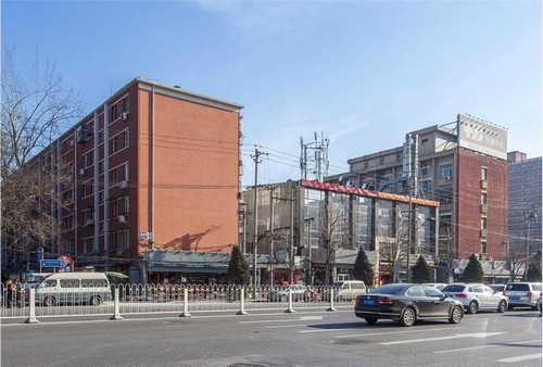 国际机场加厚广告展板喷绘广告物料生产厂家